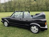 Volkswagen Golf 1.8 Standard - Volkswagen Golf: Standard