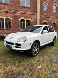 صورة 1 لـ 2003 Porsche CAYENNE