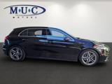 Mercedes-Benz A 220 4Matic 7G-DCT AMG Line - Mercedes-Benz A-Class: Schwarz