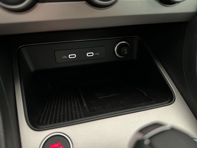 Ateca Xperience 1.5 TSI Navi Alc. ACC Beats AHK