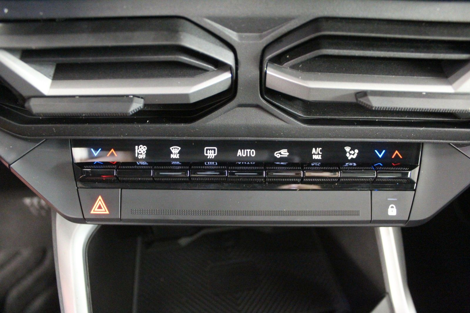 Fahrzeugabbildung Dacia Bigster Hybrid 155 Journey*Winter-Plus-Paket*