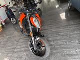 KTM Duke 125 - KTM DUKE 125