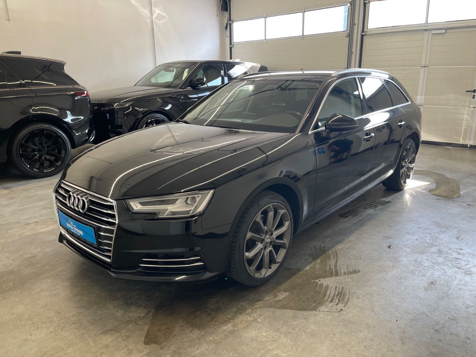 Audi A4 - 1