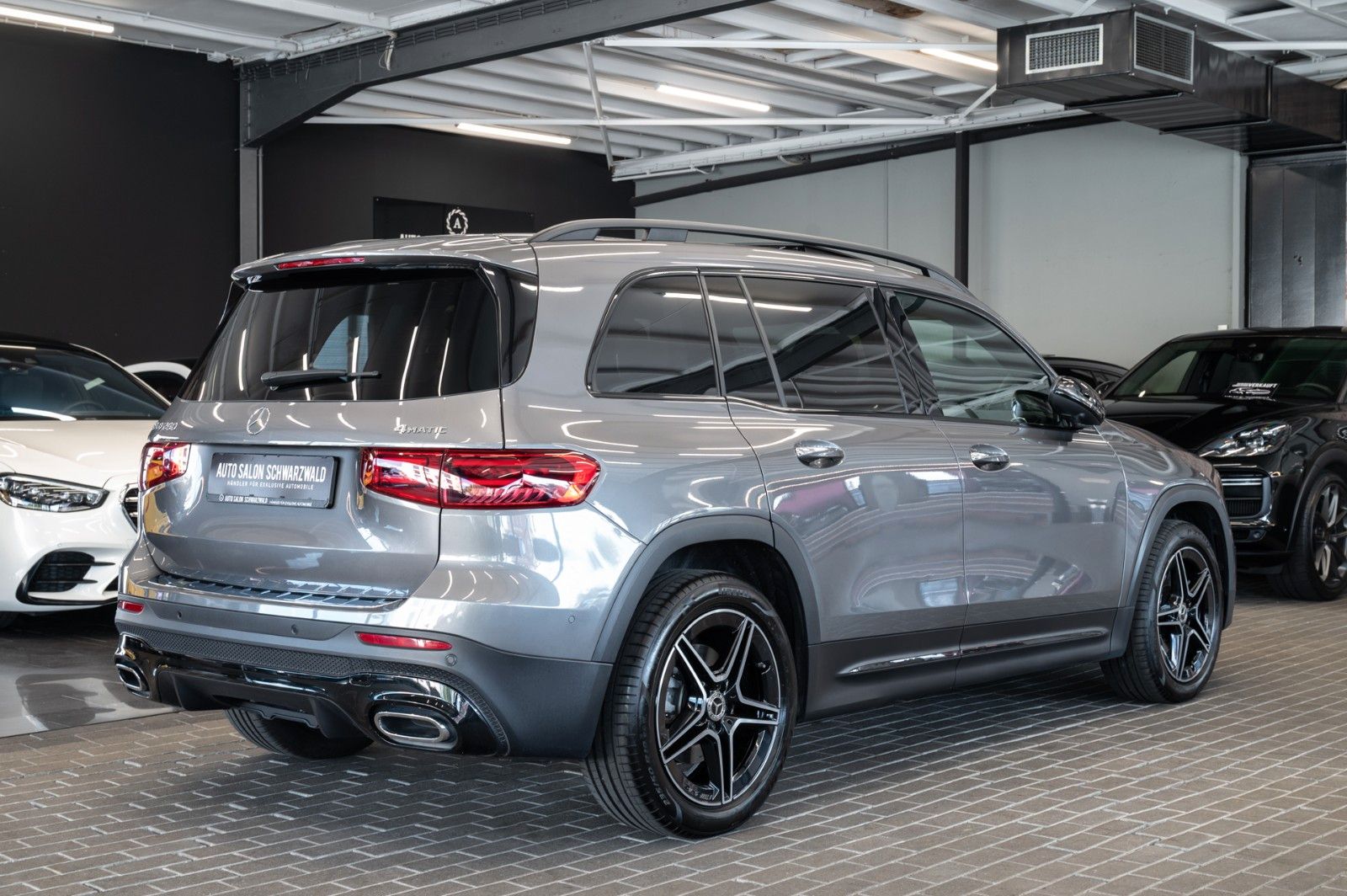 Mercedes-Benz GLB250 4M AMG-LINE NIGHT PANO AHK 360° MEMORY foto 7