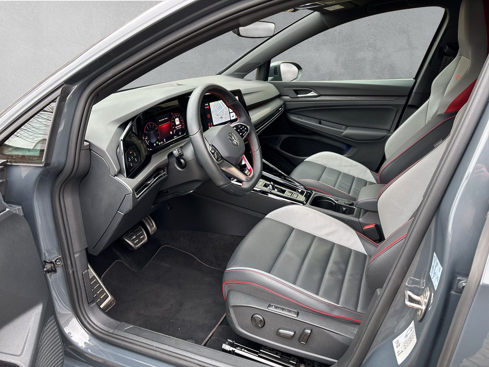 Fahrzeugabbildung Volkswagen Golf GTI Clubsport 2.0 TSI ACC AppConnect PDC SH