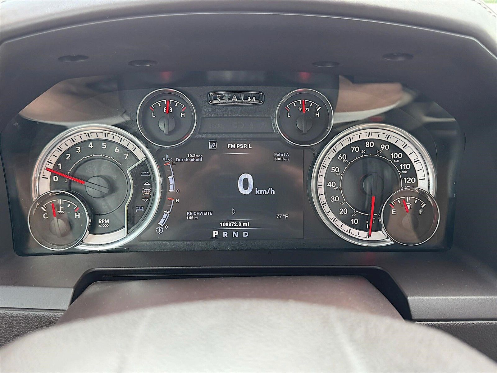 Fahrzeugabbildung Dodge RAM 5.7 V8 HEMI LARAMIE CrewCab 4x4 LPG  PRINS