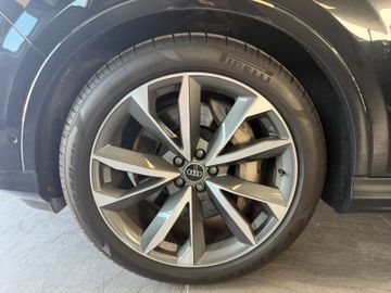 Audi Q7 - 6