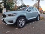 Volvo XC40 T4 Momentum Geartronic Momentum - Volvo XC40 Gebrauchtwagen