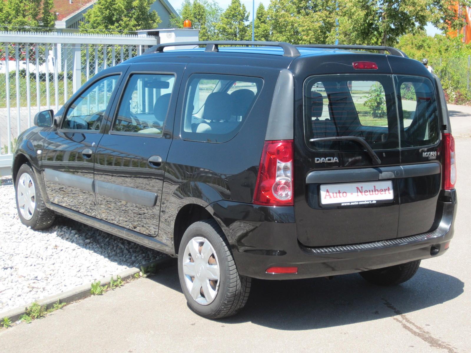 Dacia Logan 2010 — photo 18