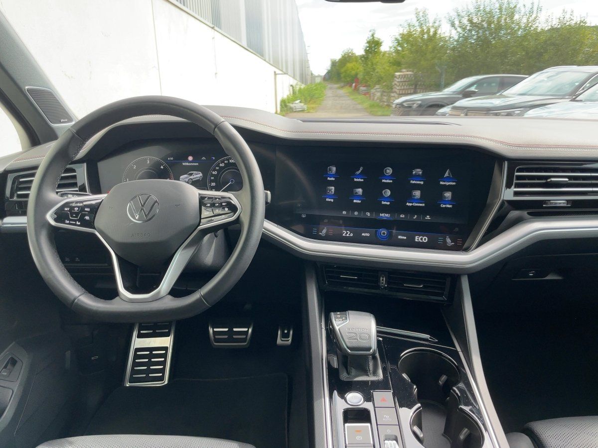 Volkswagen Touareg Elegance 3.0 TDI 4Motion MATRIX AHK PANO foto 20