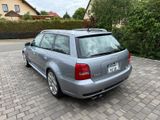 Audi RS4 2.7 quattro - - Audi RS4 aus 2001: Kombi