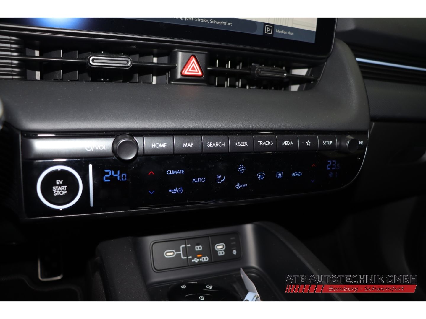 Fahrzeugabbildung Hyundai IONIQ 5 N 84kW 609PS 4WD SOH 99% HUD Navi Sounds