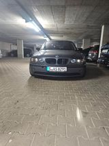 BMW 318i - - BMW 318 aus 2001: 318i