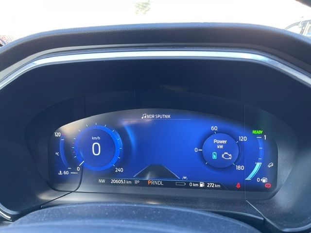 Fahrzeugabbildung Ford Kuga Plug-In Hybrid Titanium X LED HeadUpDisplay