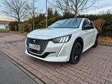 Peugeot e-208 136 GT Pack Top Zustand SOH 91,4% - Peugeot e-208 von privat