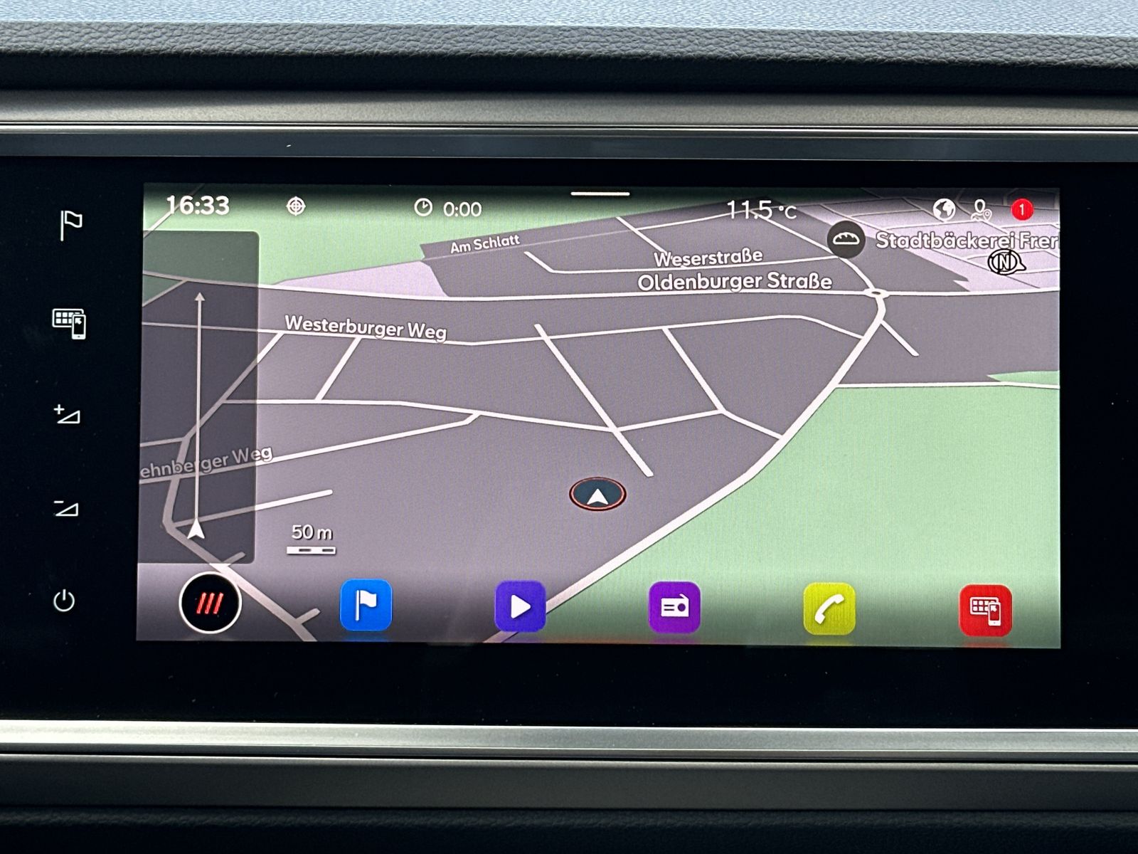 Fahrzeugabbildung SEAT Ateca 2.0 TDI DSG Xp NAV+LED+AHK+PANO+360°+ACC