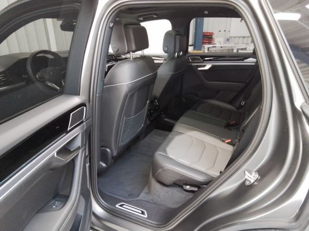 Volkswagen Touareg - Bild 6