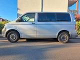 Volkswagen VW Bus caravell 9 Sitzer TDI 78000km Original - VW T5 Caravelle von privat