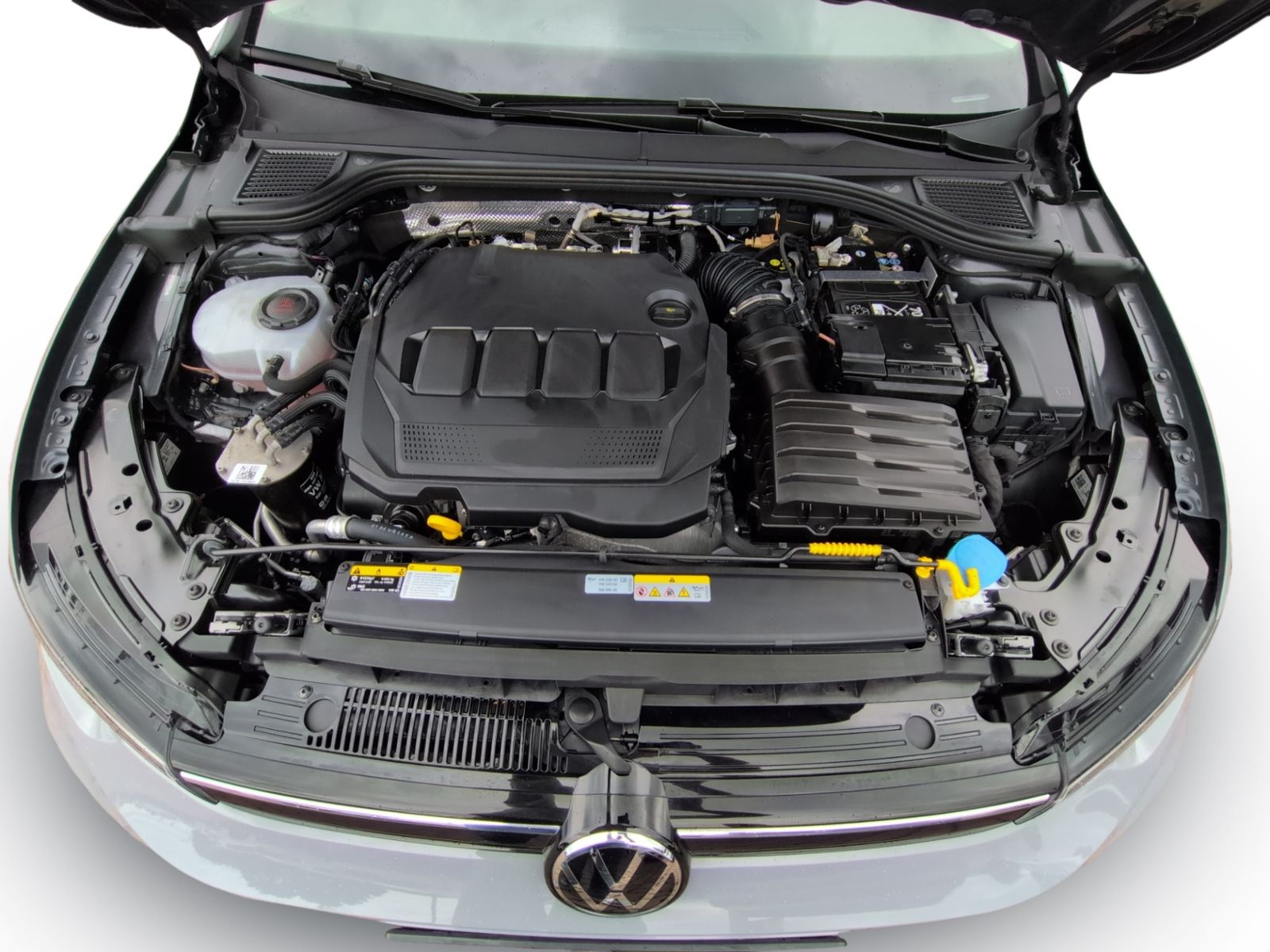 Golf VIII Variant 2.0TDI DSG Life KAMERA+LED+AHK