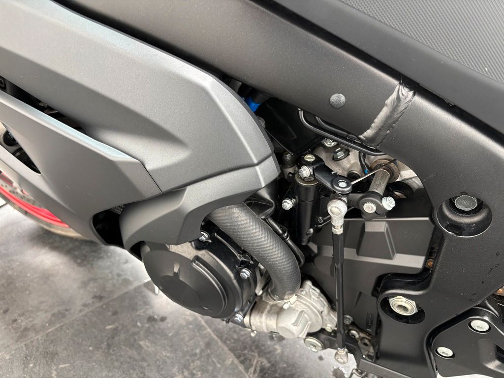 Fahrzeugabbildung Suzuki GSX-R 1000 *TOP-ZUSTAND *WENIG KM