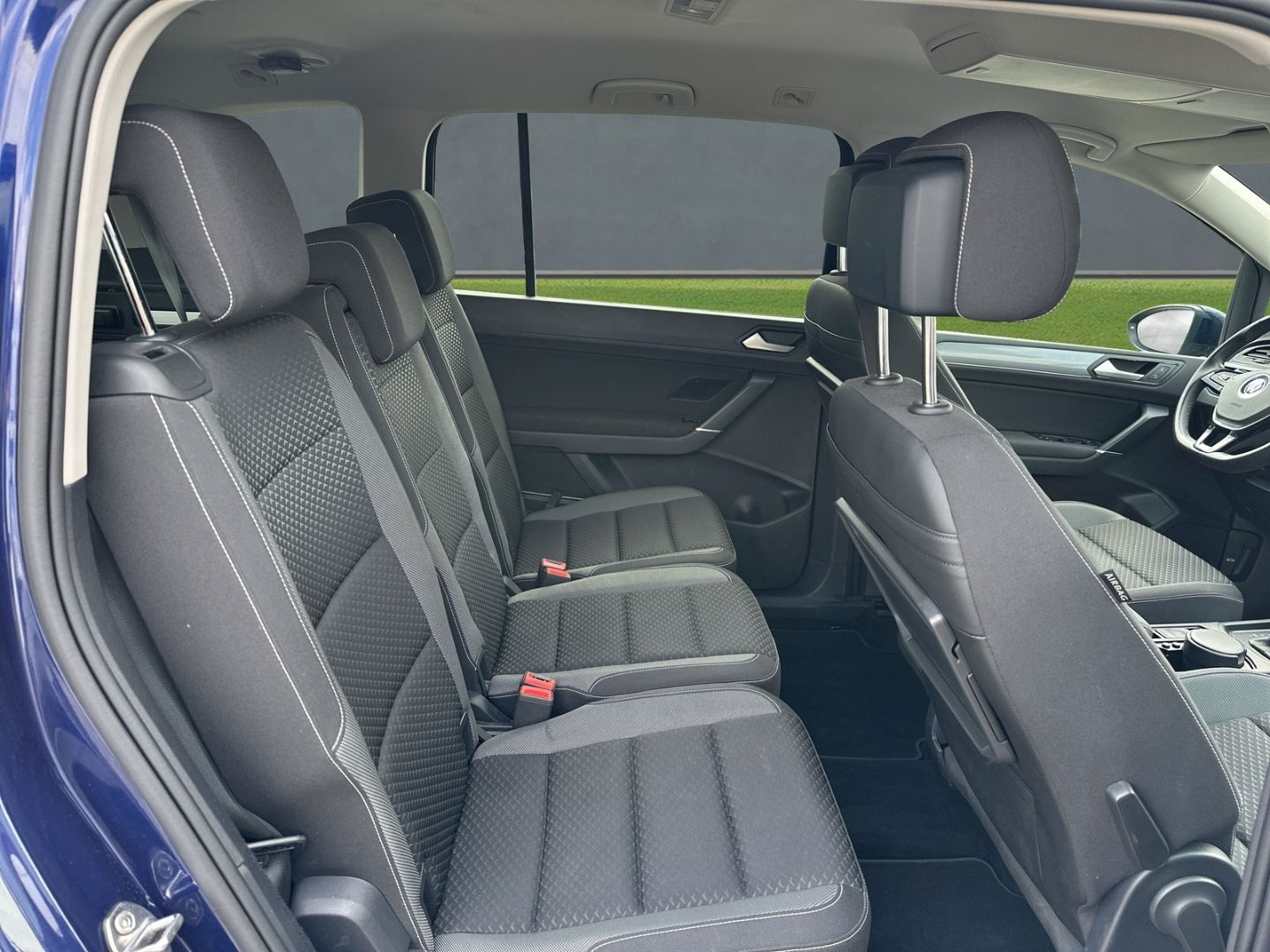 Touran 1.5 TSI DSG Active 7-Sitze StandHZG Navi 