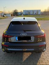 Audi RS3 2.5 TFSI S tronic quattro Sportback - - Audi RS3 aus 2021