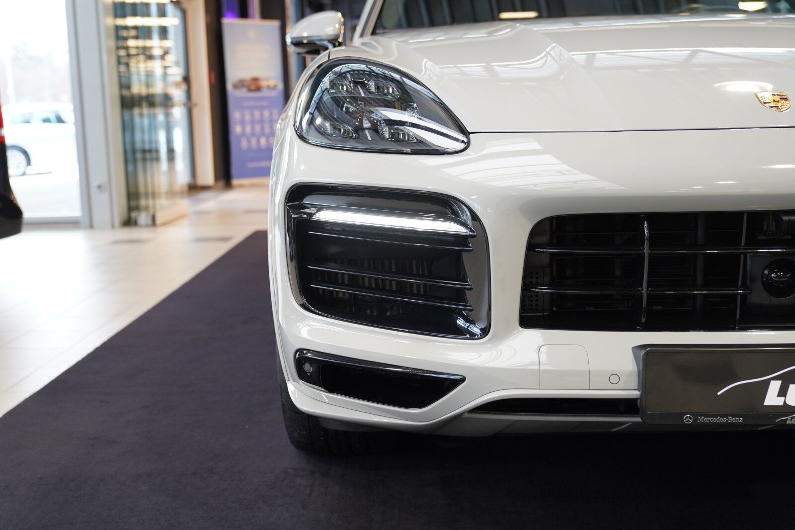 Porsche Cayenne Coupe GTS kreide Sport Classic Pano AHK foto 7