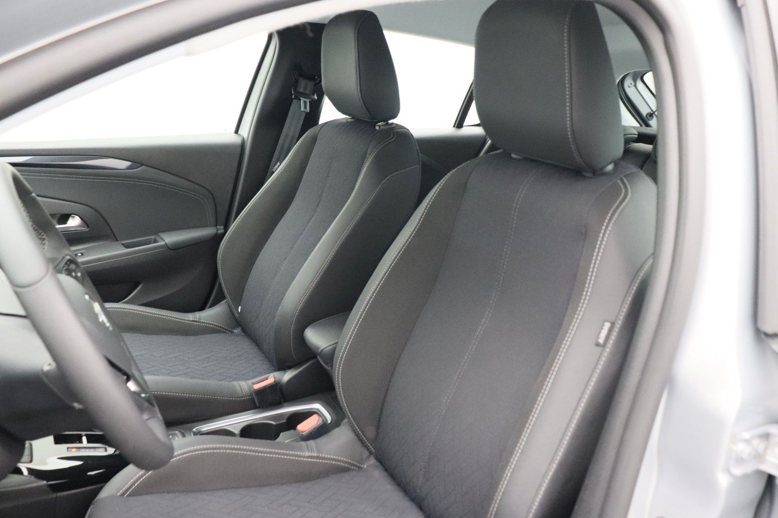 Fahrzeugabbildung Opel Corsa F e Elegance 11kW