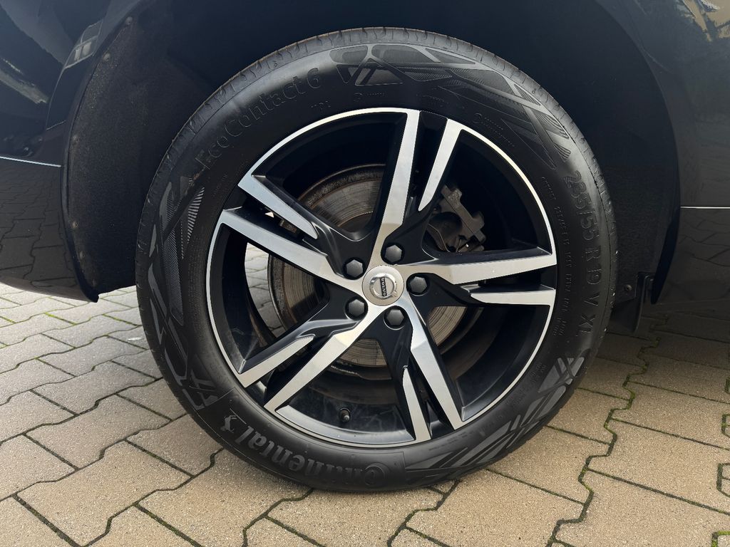 Volvo XC60 R Design Volvo XC60 R Design