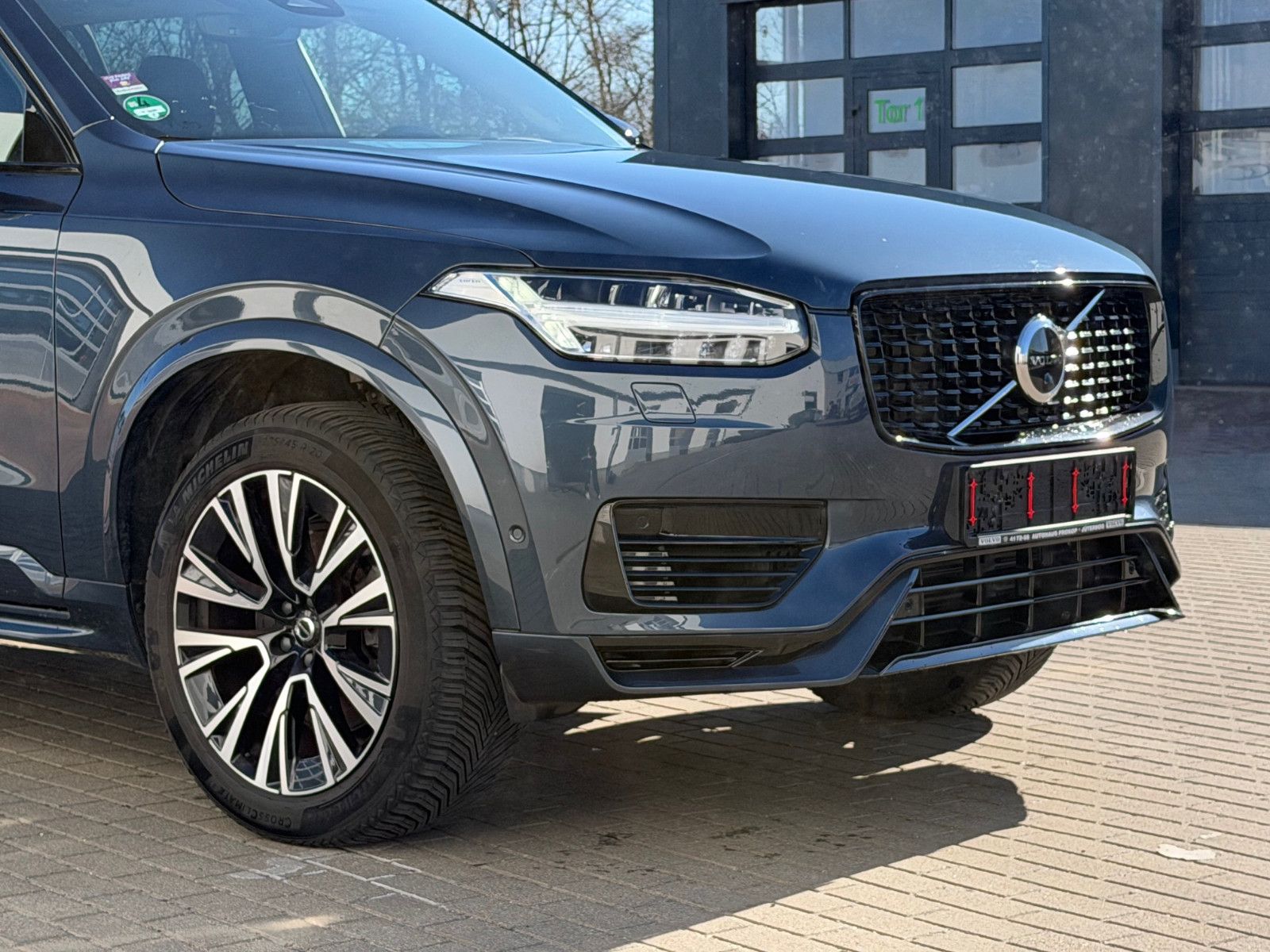 Fahrzeugabbildung Volvo XC90 T8 AWD Ultimate Dark*LUFT*AHK*360°*Massage*