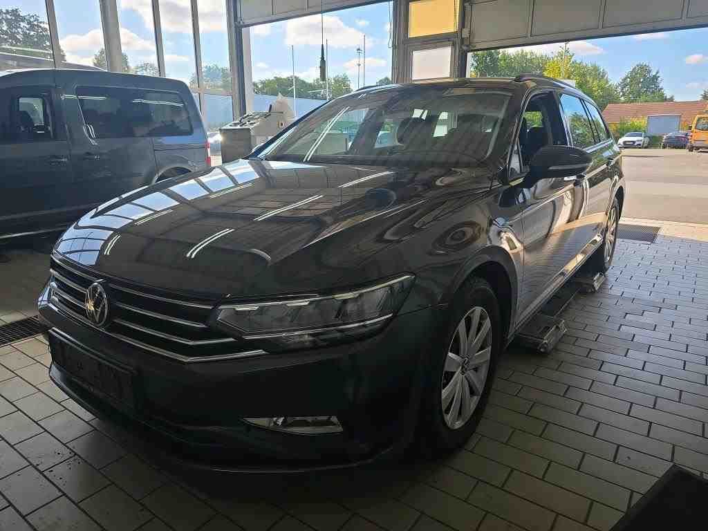 Volkswagen Passat Variant - Bild 2