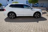 Volkswagen Tiguan Allspace 2.0 TDI R-Line 4Mo/Pano/20Z/AHK - Volkswagen Tiguan Allspace aus 2023