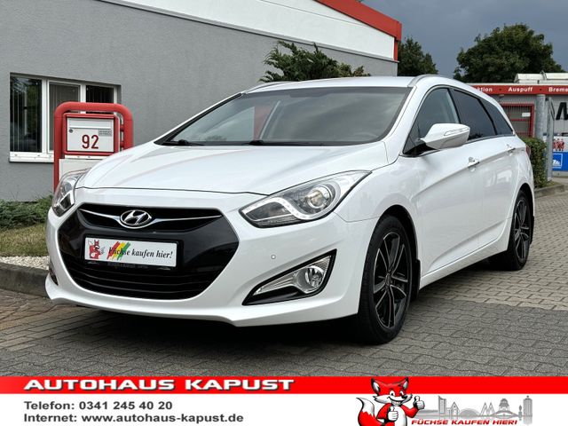 Hyundai i40 Kombi Autom./4x Shz/Keyless/Kamera/Ahk