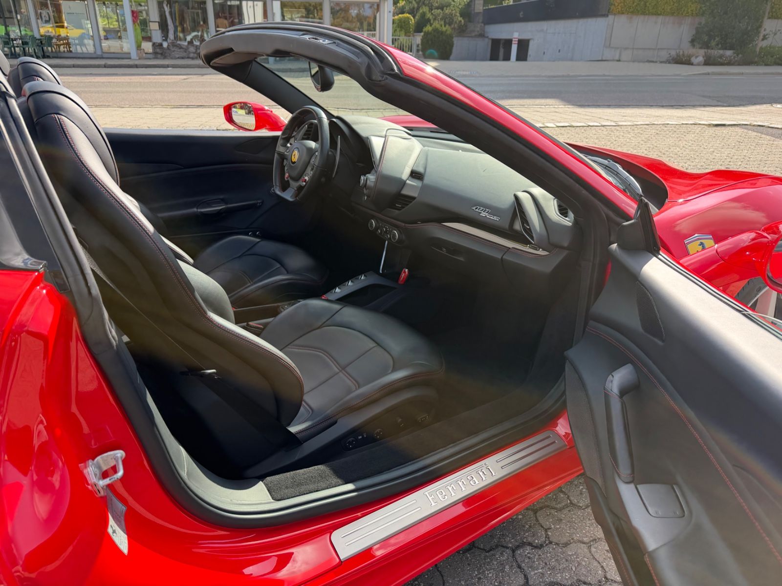 Ferrari 488 Spider Rosso Scuderia TOP Zustand 8