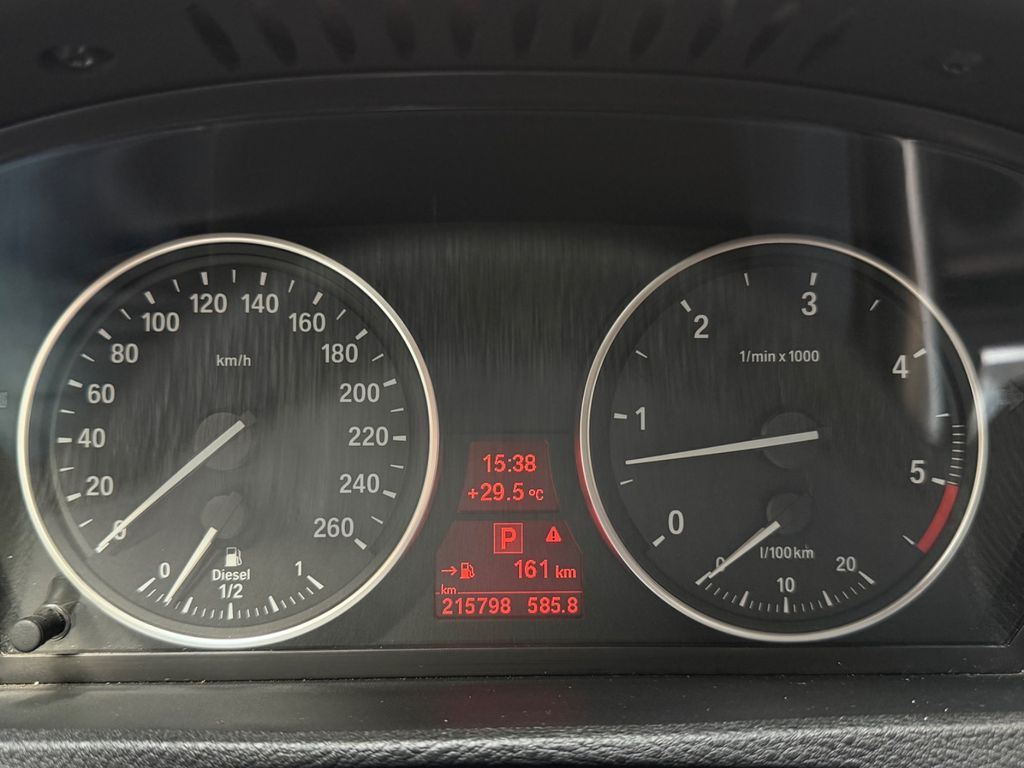 BMW X5 xDrive30d|SHZ|AHK|ACC|Kamera|Xenon|Standhzg BMW X5 xDrive30d|SHZ|AHK|ACC|Kamera|Xenon|Standhzg