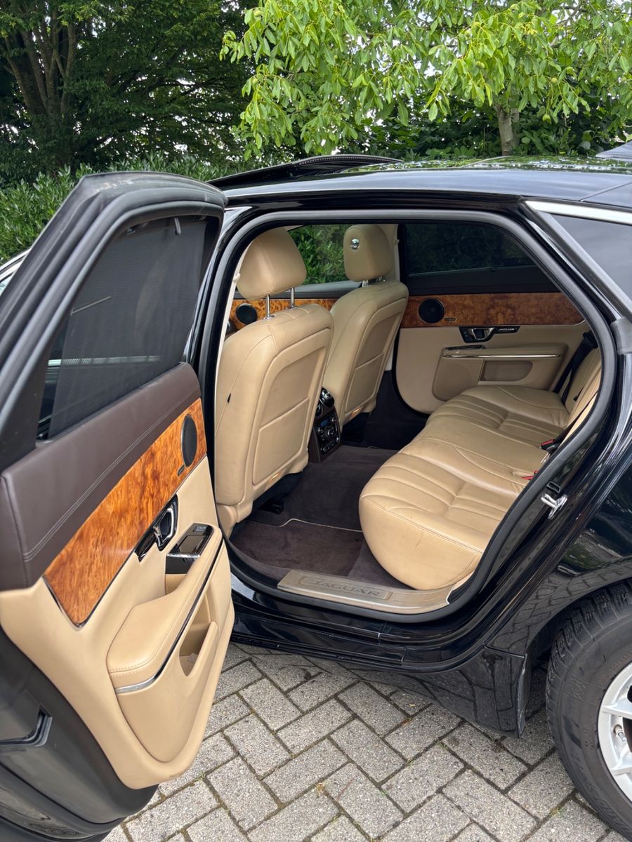 Foto 8 van JAGUAR XJ