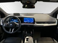 BMW 218 Active Tourer - Vorschau Bild 10