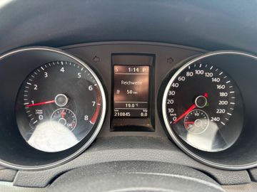 Volkswagen Golf - 10