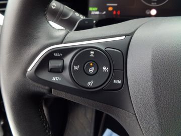 Bild 15 Opel Grandland (X) Grandland Hybrid Ultimate 4x4 Voll-LED Alcantara