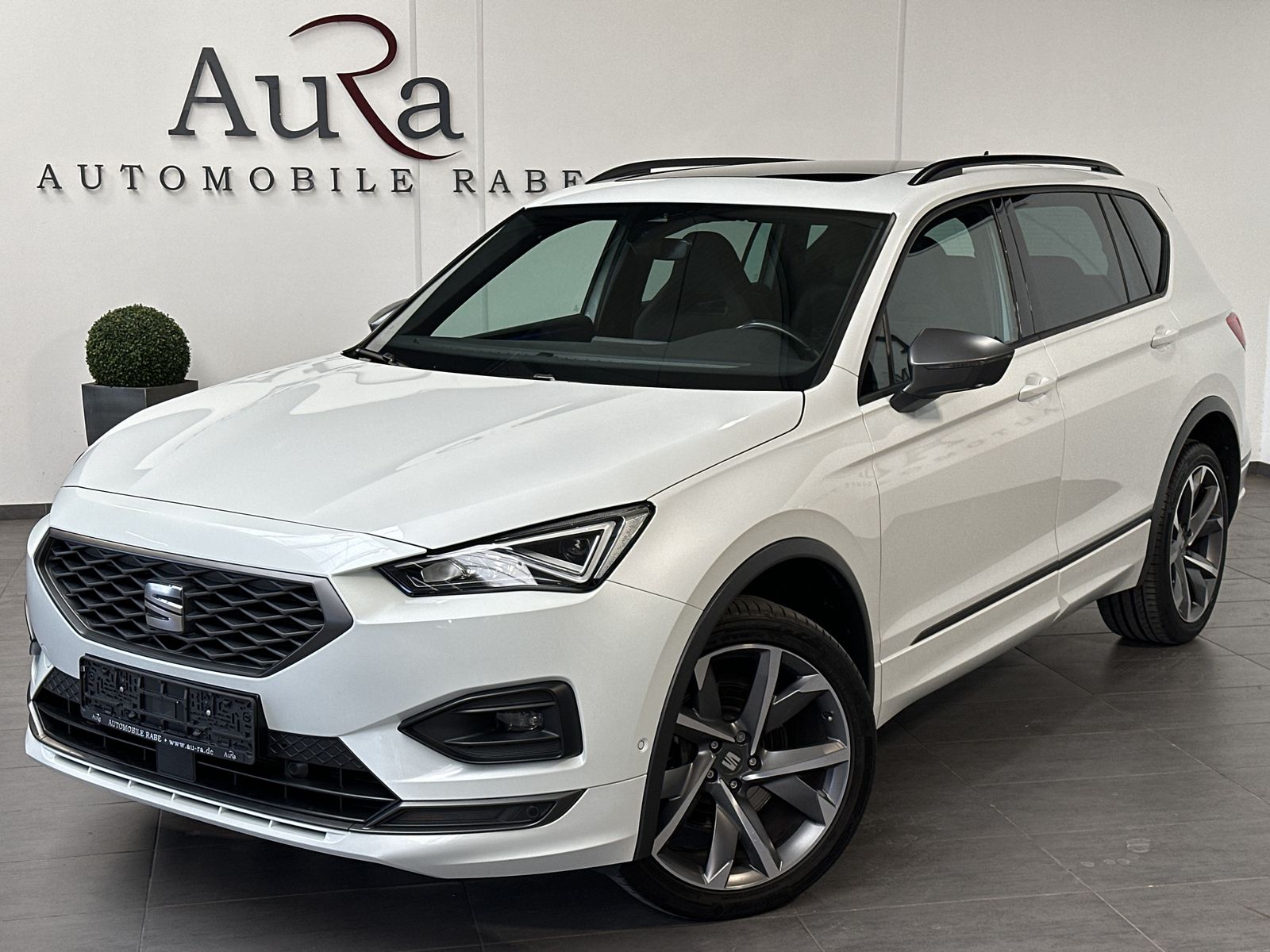 Fahrzeugabbildung SEAT Tarraco FR 4Drive NAV+LED+AHK+BEATS+PANO+20ZO+VC