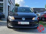 Volkswagen Golf VII Lounge BMT 1.6 TDI DSG Sperrdiff. 2-Zon - mit Diesel-Antrieb Autos in Berlin: Limousine