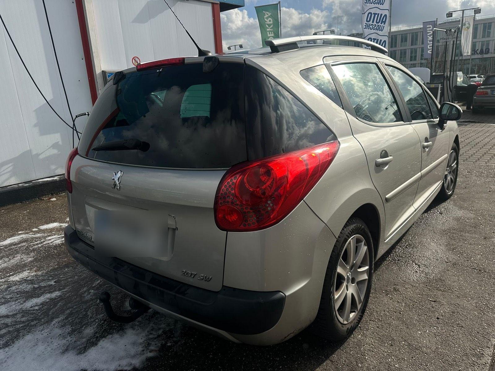 Peugeot 207 2009 — photo 6