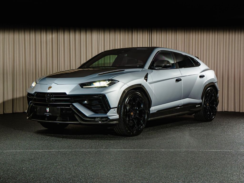 Image of Lamborghini Urus