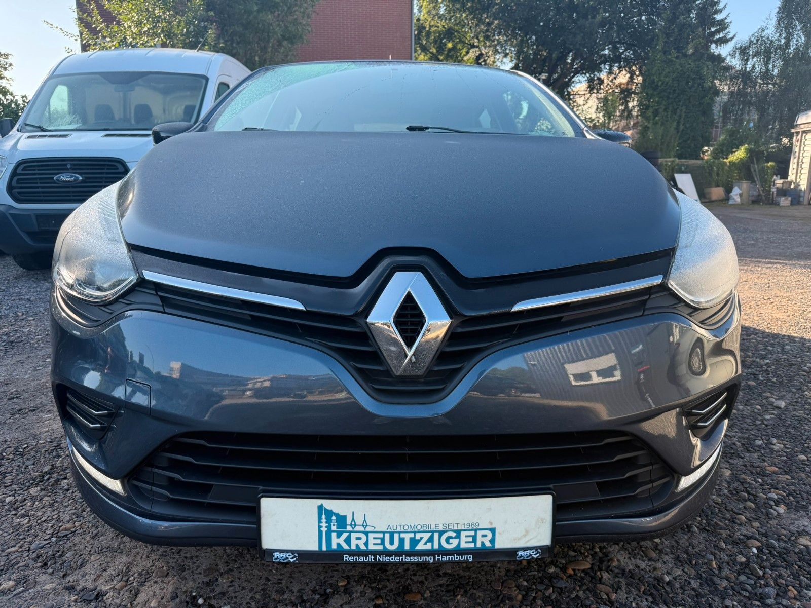 Fahrzeugabbildung Renault Clio IV Limited