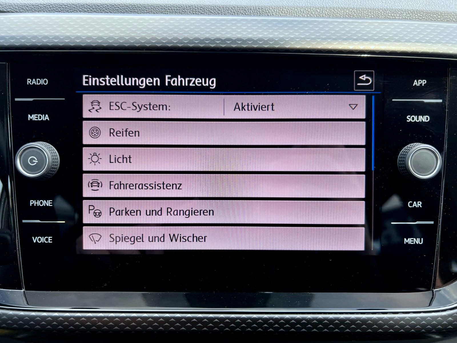 Volkswagen T-Cross Life Automatik*Carplay*PDC*S-Heft*1-Hand