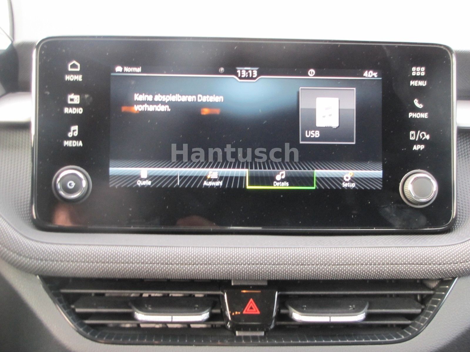 Fahrzeugabbildung SKODA Fabia "Sondermodell" Drive 1.0 TSI