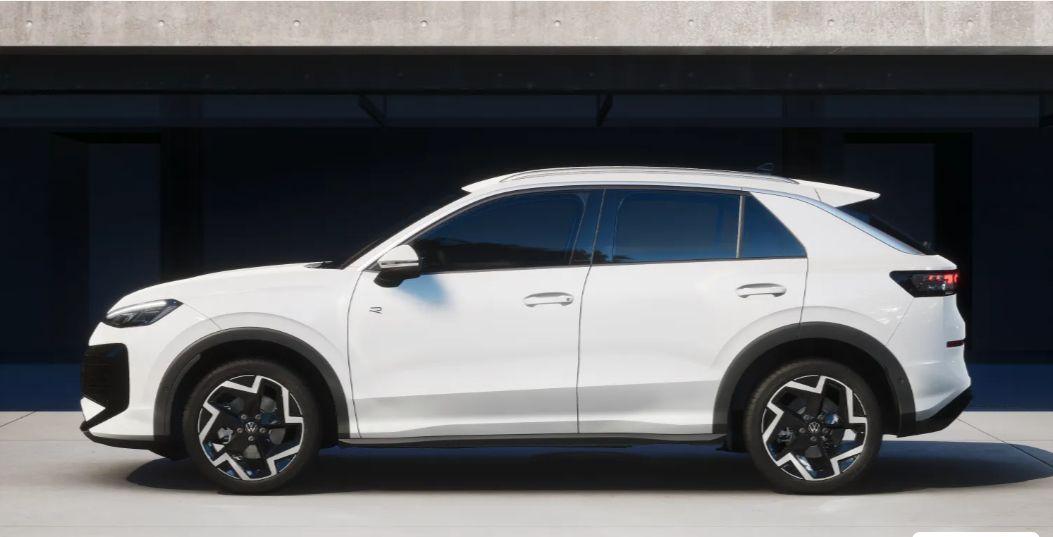 Volkswagen T-Roc R-Line 1.5eTSI 150PS DSG LED,KEYLESS,SHZG,