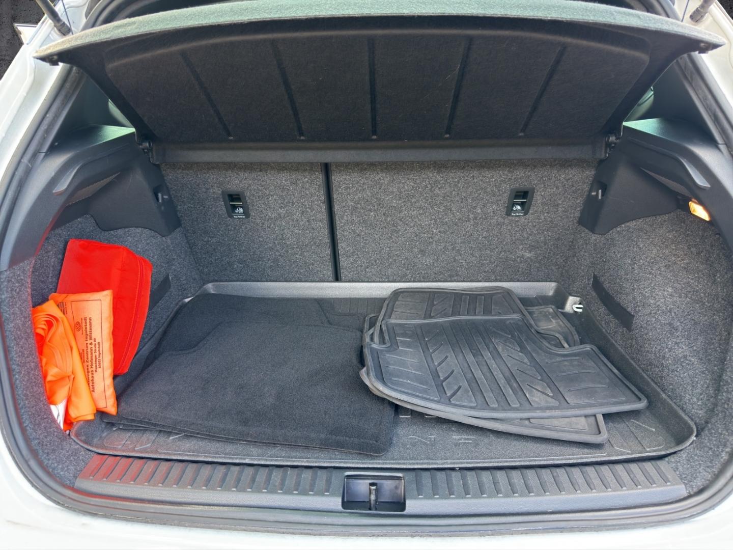 Seat Arona 1.5 TSI FR KAMERA NAVI FULL LINK BEATS ACC