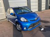 Toyota Aygo AYGO Connect - blaue Toyota Aygo (X)