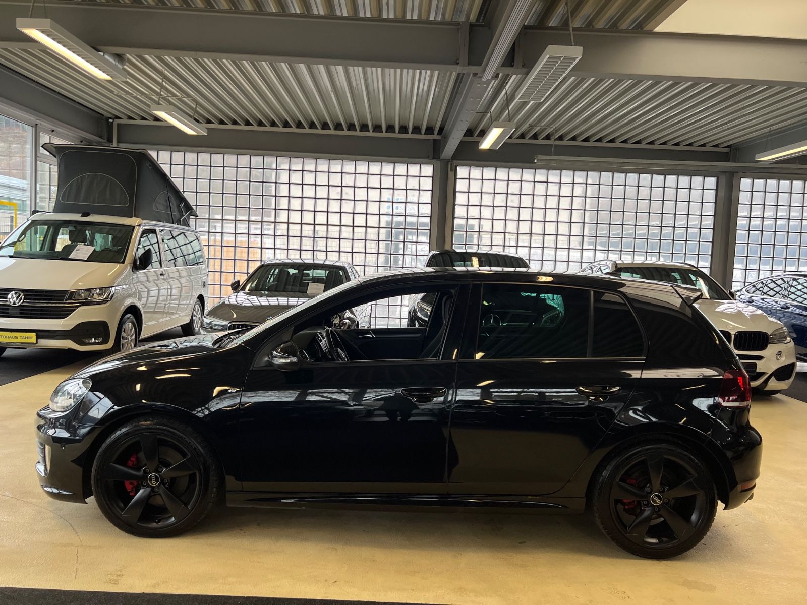 Fahrzeugabbildung Volkswagen Golf VI GTI Edition 35